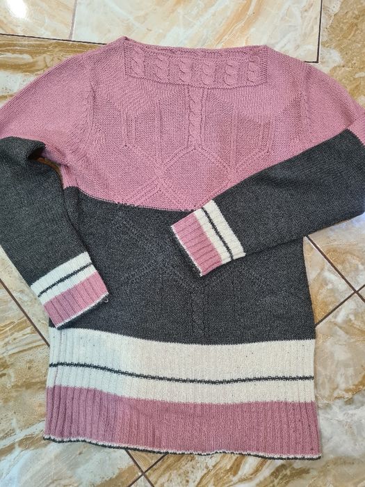 Sweterek damski kolorowy
