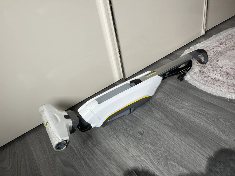 Миючий пилосос Karcher FC 5 Premium
