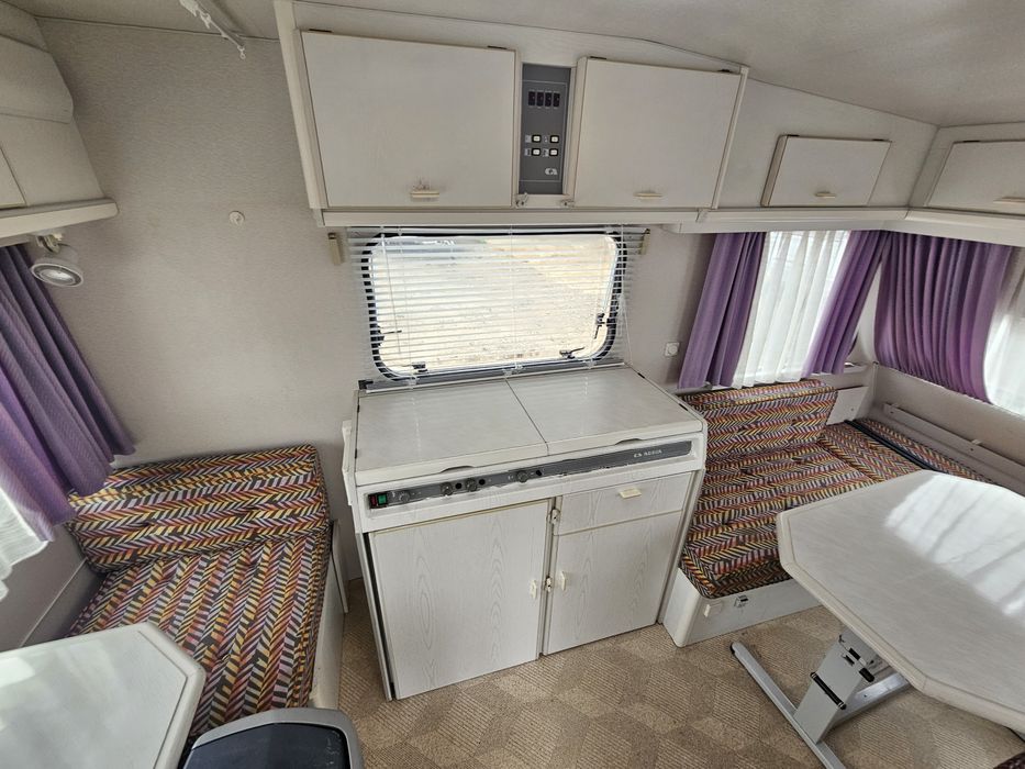 Przyczepa kempingowa Adria 91r przedsionek dostawka 1000Dmc