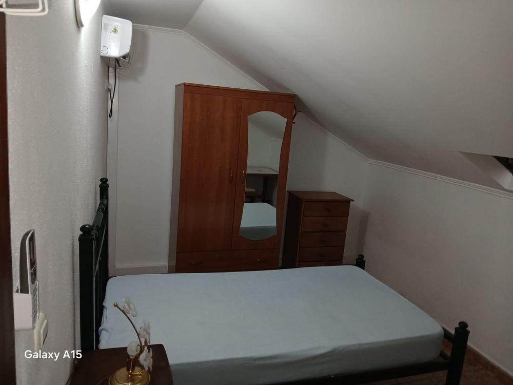 Quarto para arrendamento, quinta tranquila