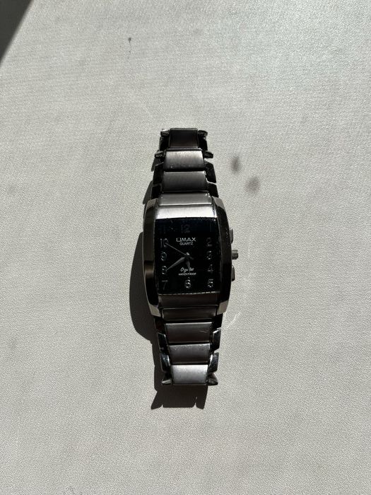 Часы Omax Quartz Crystal Waterproof