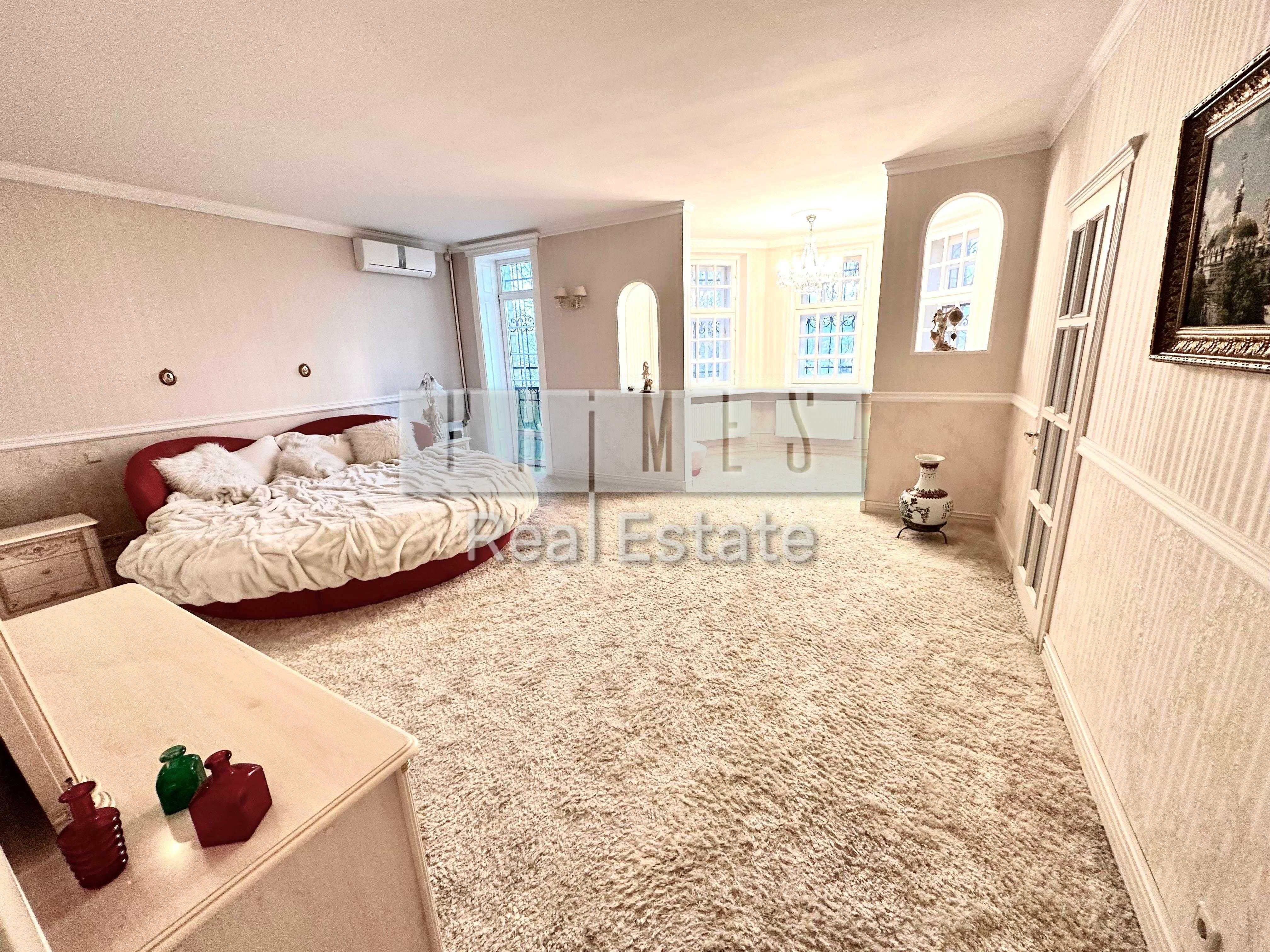 Продаж будинку 360м2, 16 соток, Тарасівка.  583$/m2