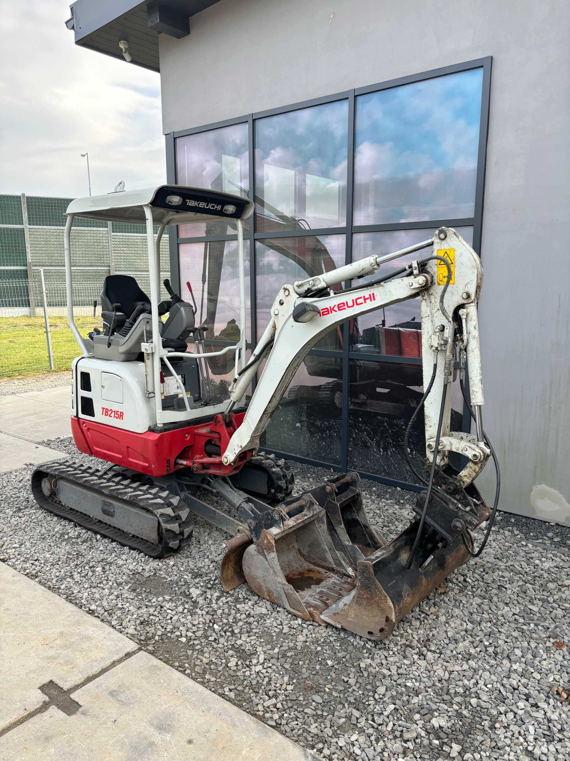 Minikoparka Takeuchi TB 215 używana 2021r.780mtg