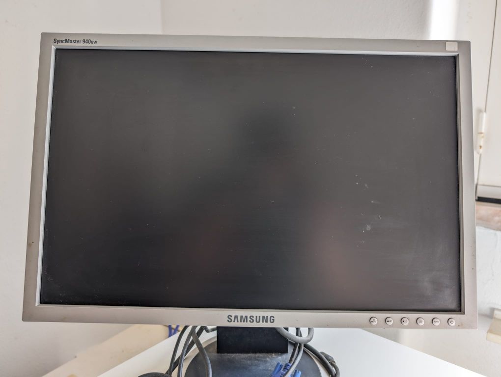 Monitor Samsung 19"