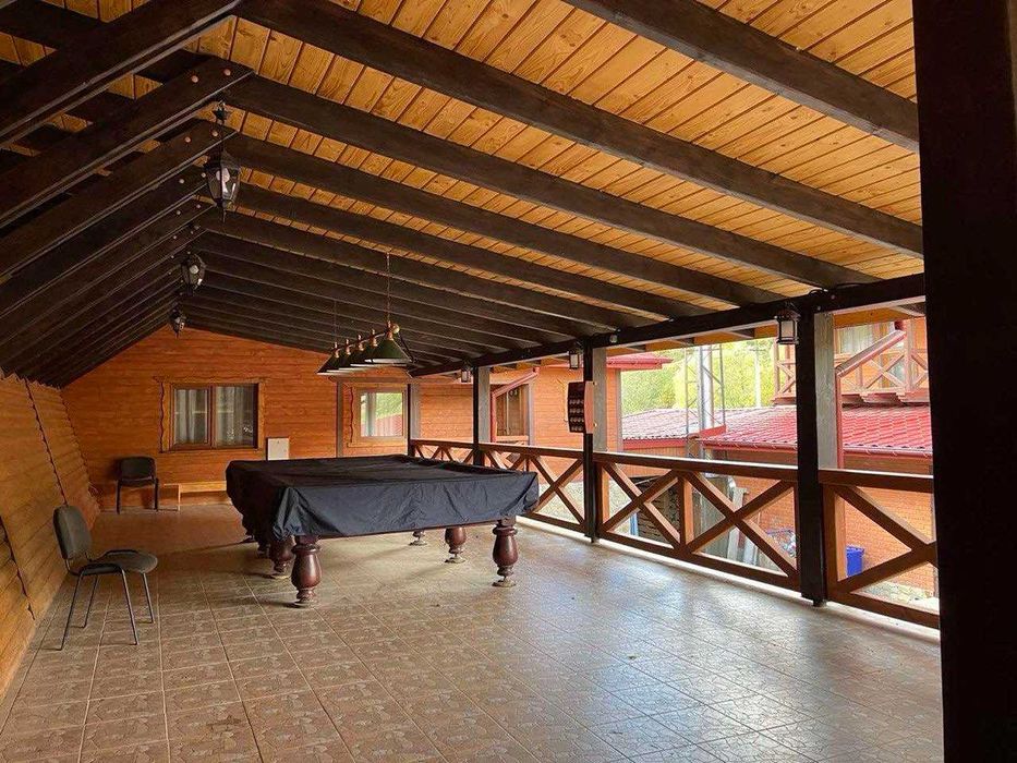 Оренда будинку готельного типу на 14 кімнат, с. Головецько