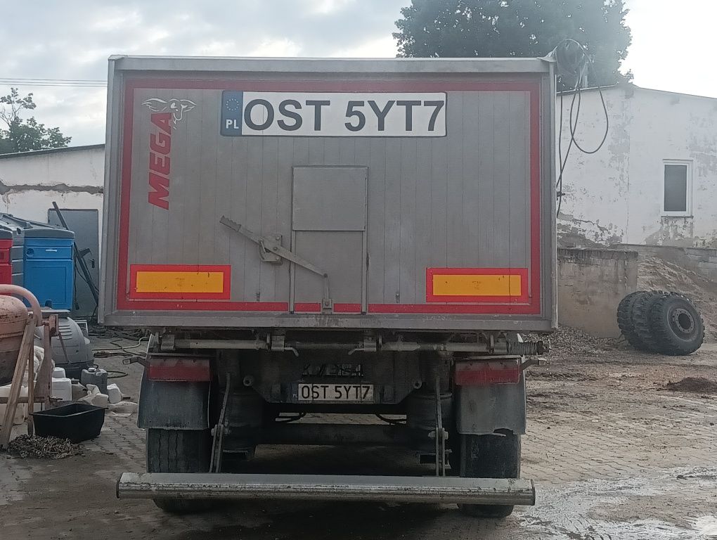 Naczepa wywrotka Mega Benalu