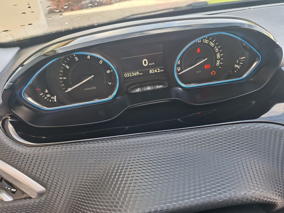 PEUGEOT 2008 32.000KM !!