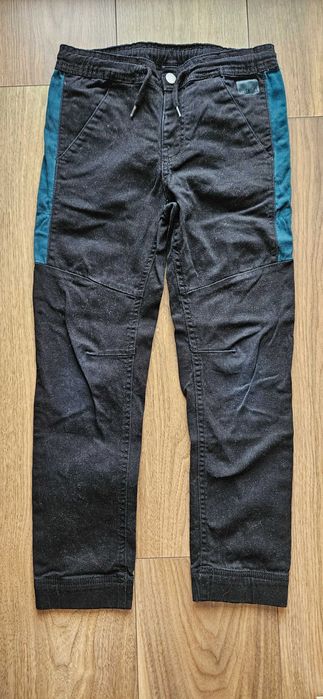 T-shirty, reglany, szorty, spodnie w rozmiarach 128-134