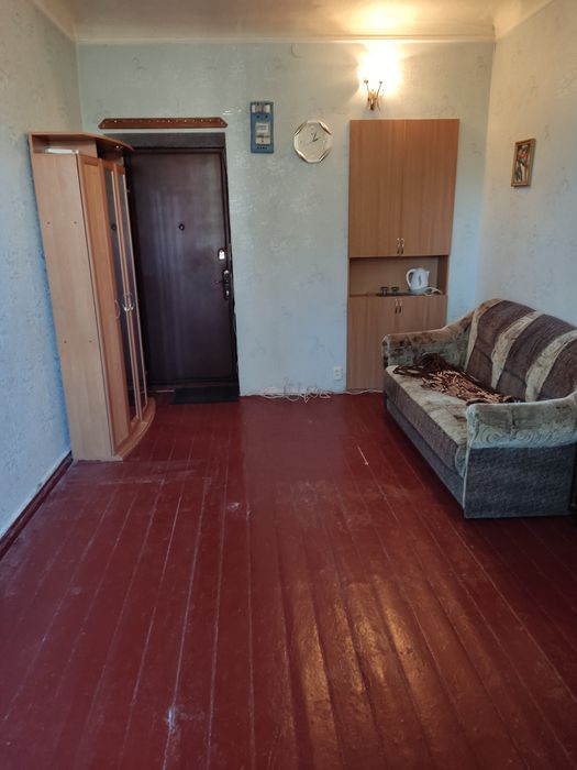 Срочно продаётся гостинка.