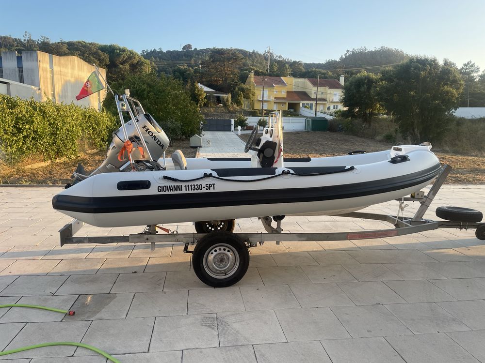 Barco semi-rigido Arimar
