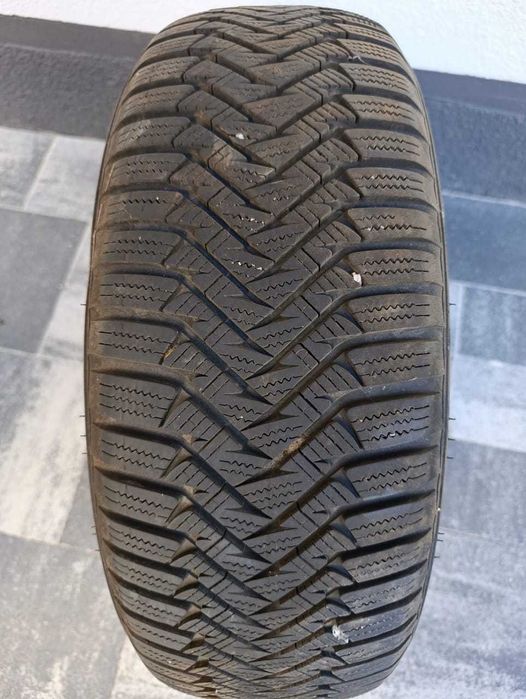 Резина зимова стан нової