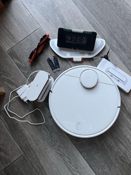 Robo xiaomi vaccum mop p