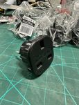 Przejsciówka adapter z UK na EU z zabezpieczeniem 8 SZTUK