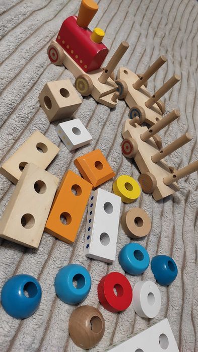 Дерев'яний потяг/ранній розвиток/ Монтесорі