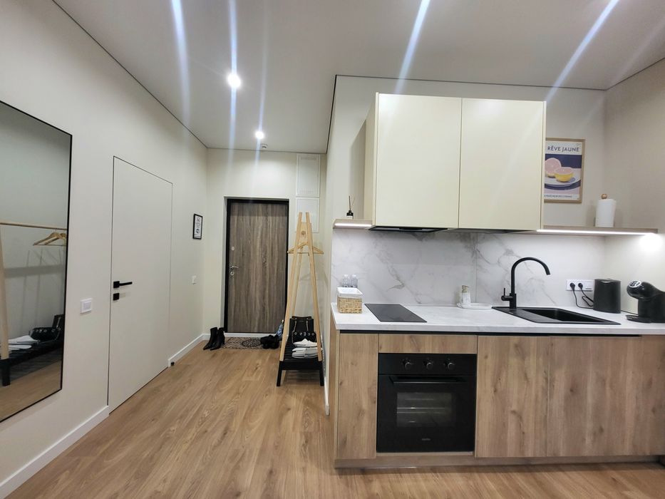 В аренде дизайнерская стильная 1 комнатная квартира в Аркадии.