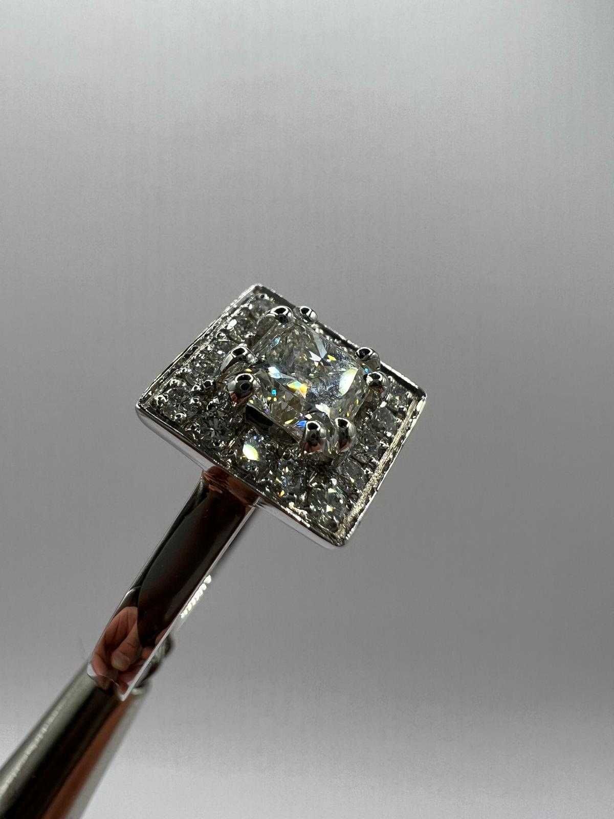 Pierścionek z diamentem naturalnym 0,95 CT złoto