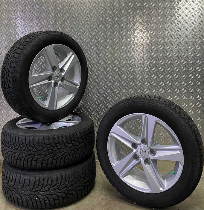 Koła Toyota Corolla Yaris Auris Avensis 7x16 ET40 5x114,3 Adax Koźle