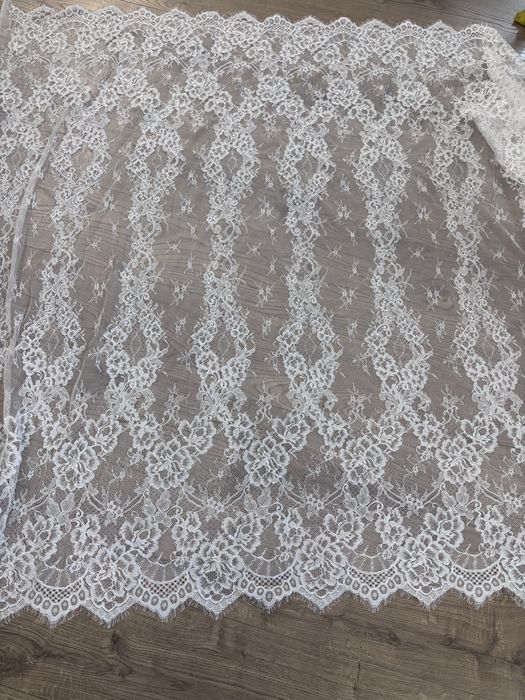 Гіпюр шантільє з кордом