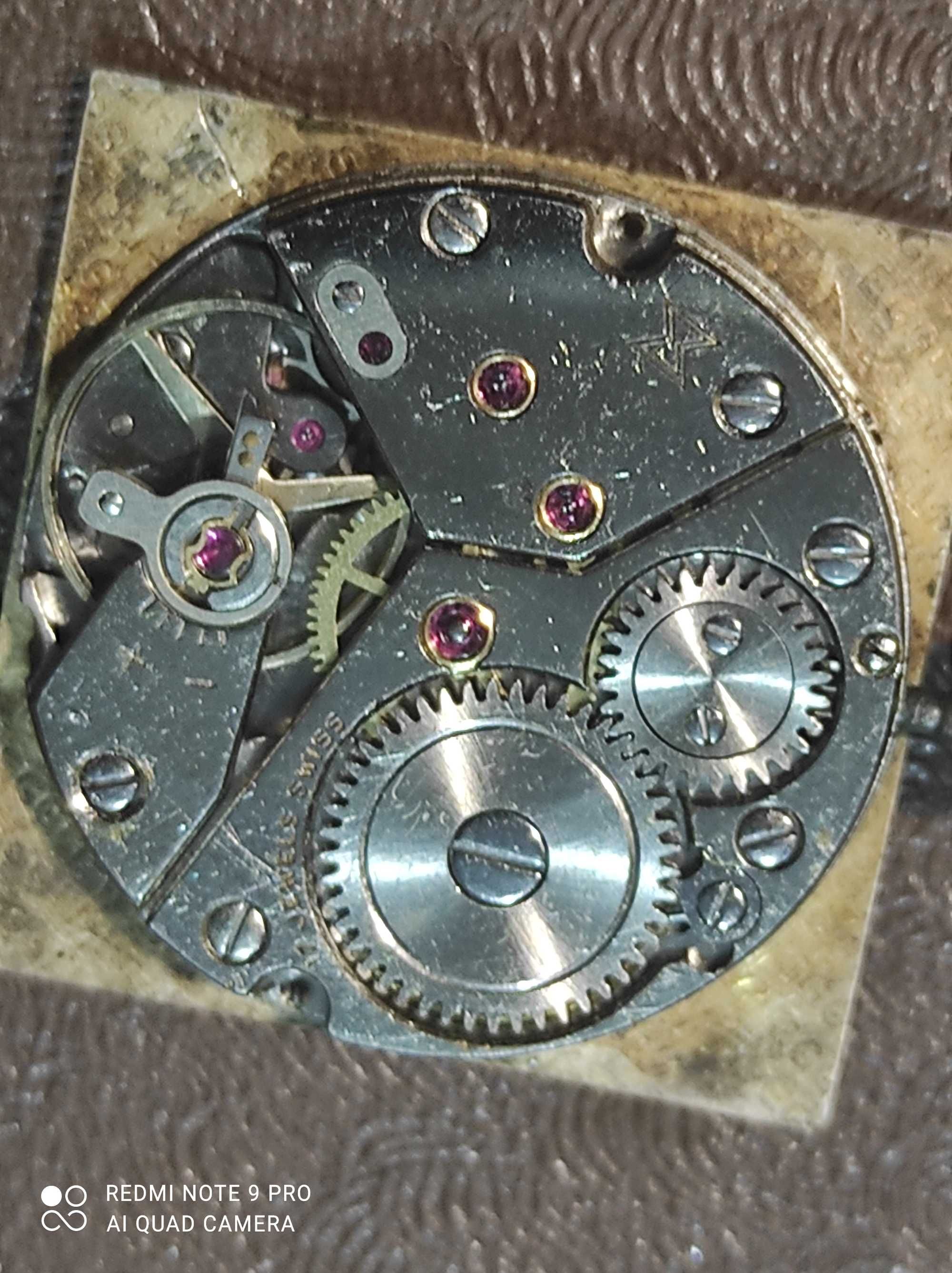 часы  механизм EDOX  Швейцария