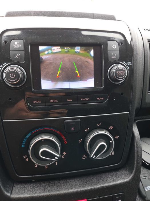 Wynajem bus dostawcze