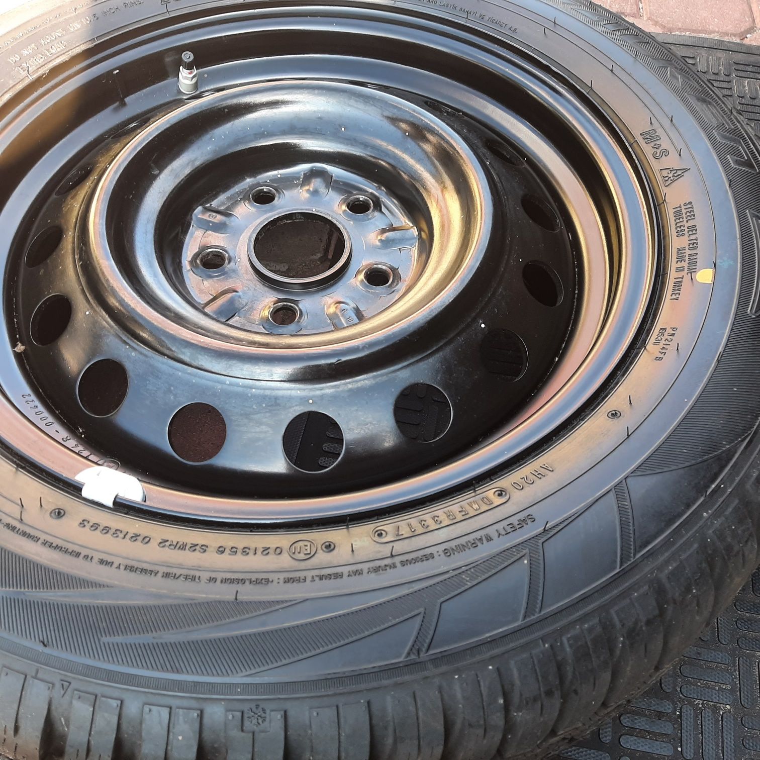 Oryginalne Felgi Stalowe Toyota R16 5x114.3 6.5J ET 39