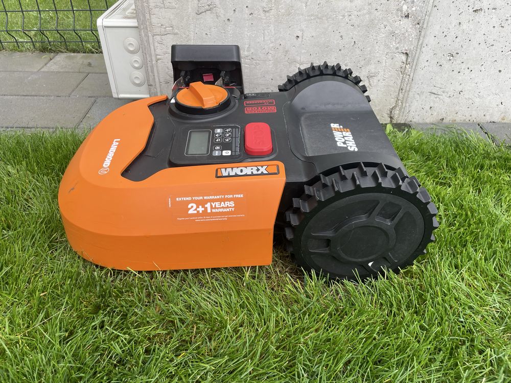 Robot koszący Worx Lamdroid M700 wr142e