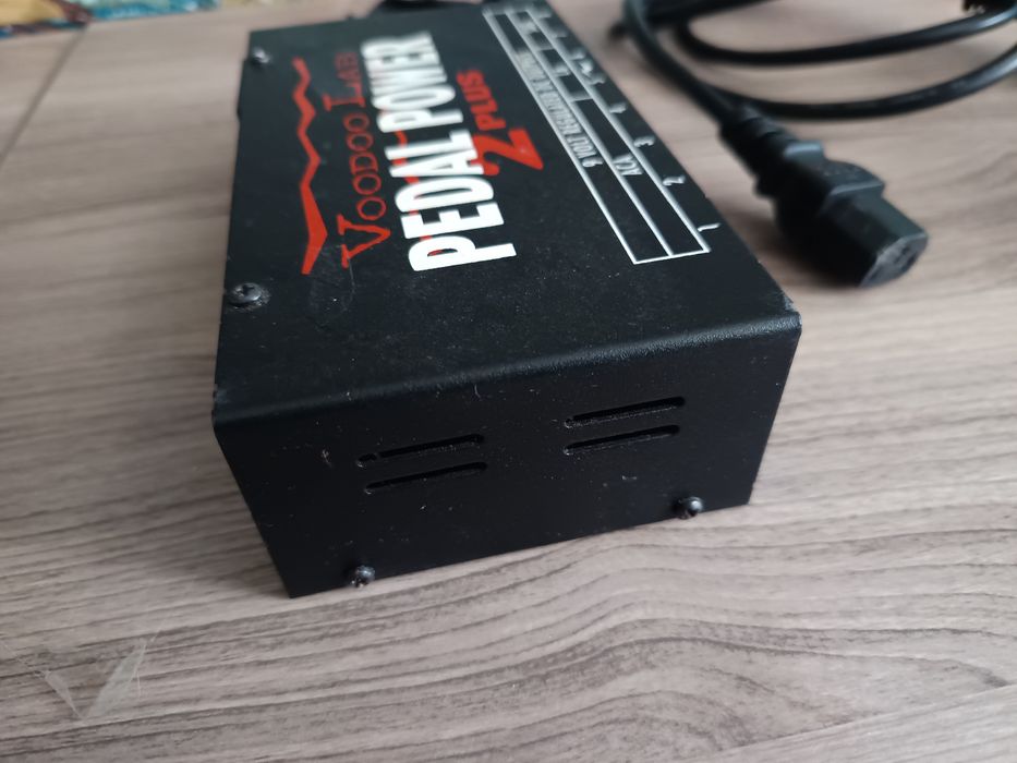 Fonte de alimentação Pedais Voodoo Lab 2 Plus