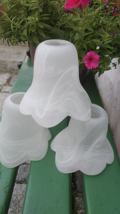 Klosze mleczne do lampy