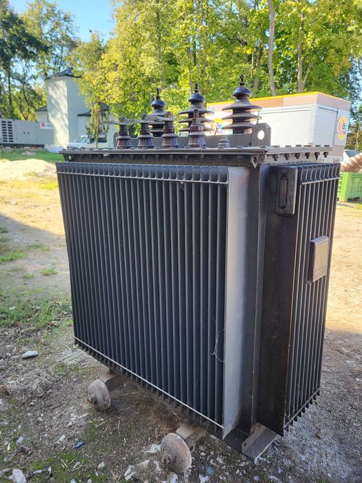 Transformator typu TO 400/15 400 kVA.