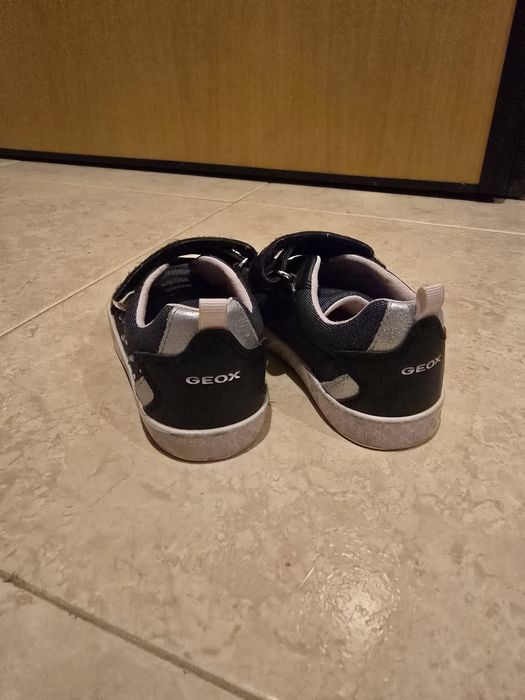 Ténis Geox menina ótimo estado