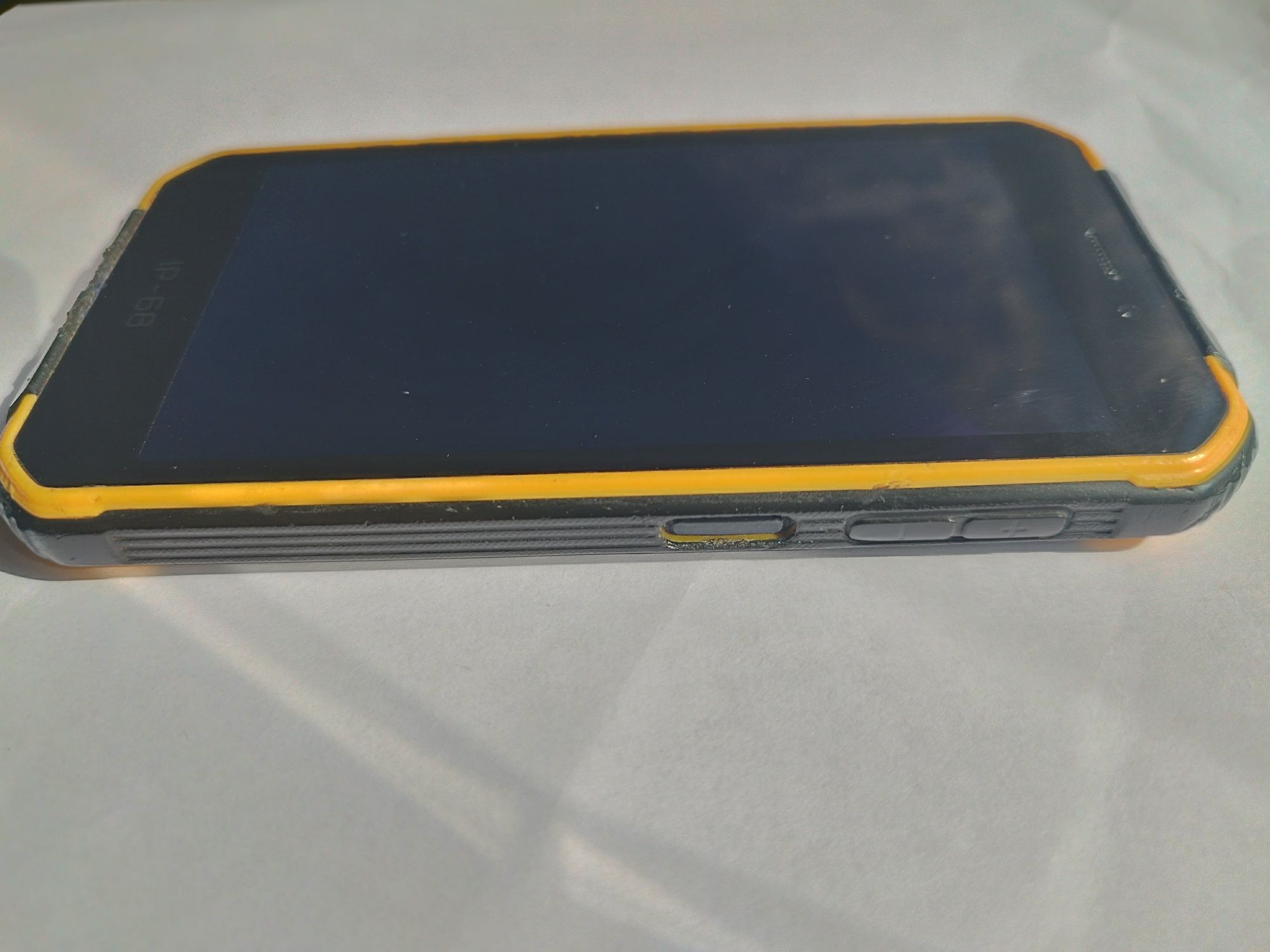 UleFone IP-68 • Не включяется • Экран и корпус целые