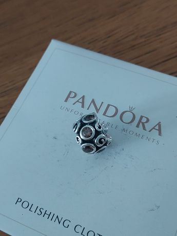 Pandora charms brązowe esy floresy
