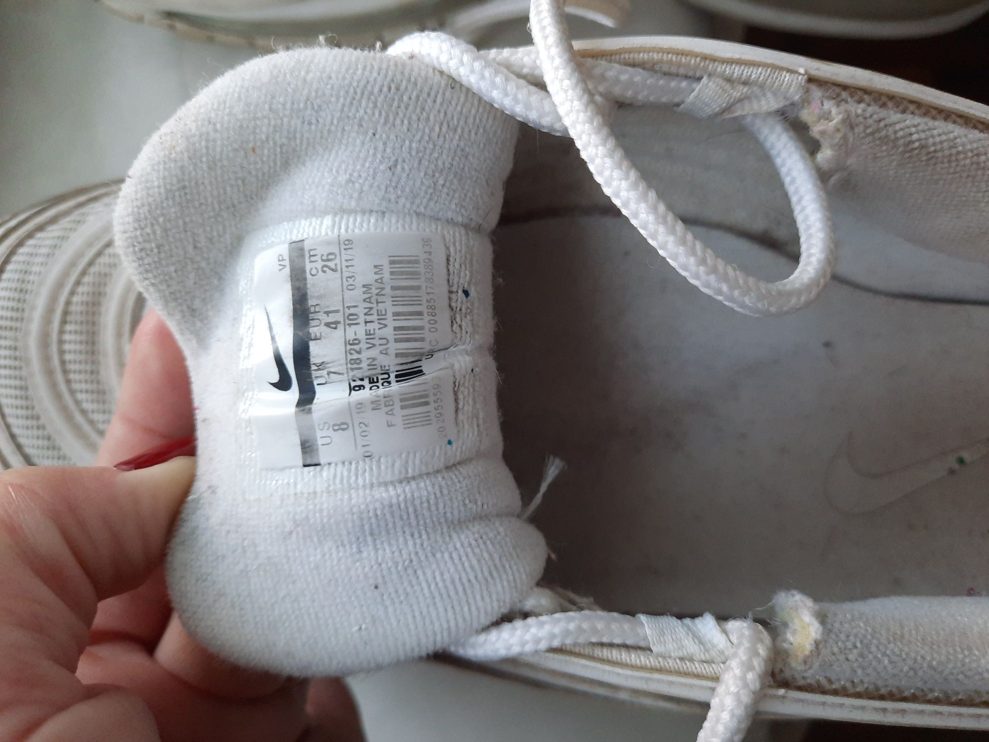 Nike оригинал  кроссовки