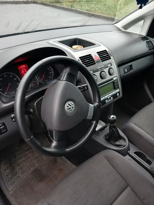 Volkswagen  tauran  1.4 tsi