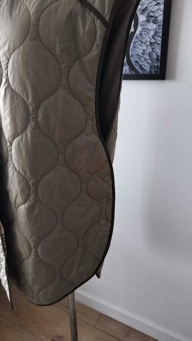 Kamizelka bezrękawnik damski 42 długa ocieplana pikowana H&M oliwkowa