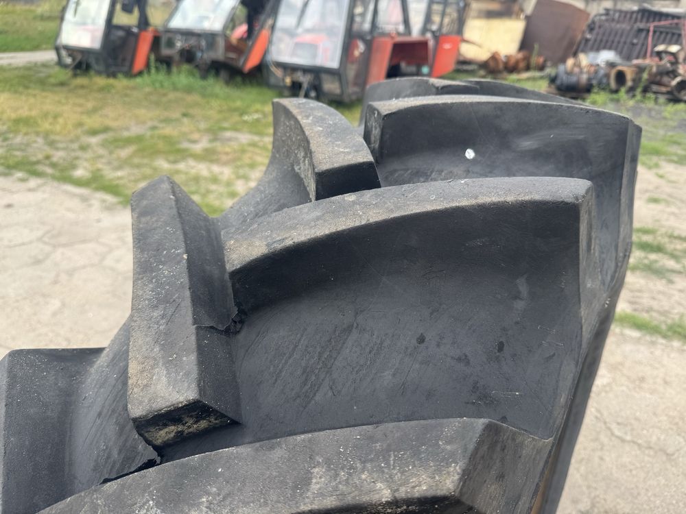 Opona 16,9x30 Zetor Mitas Barum prawie NOWA Radialna 99% bieznika