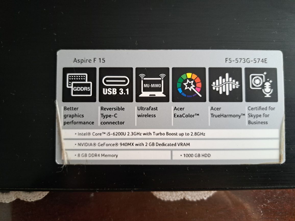 Laptop Acer Aspire F15  F5-573G-574E
