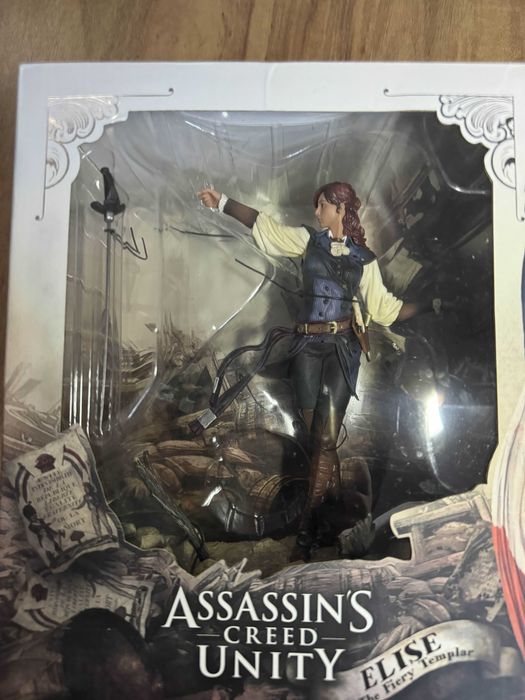 Figurki Kolekcjonerskie Assassins Creed UNITY ARNO i ELISE(Zapakowane)