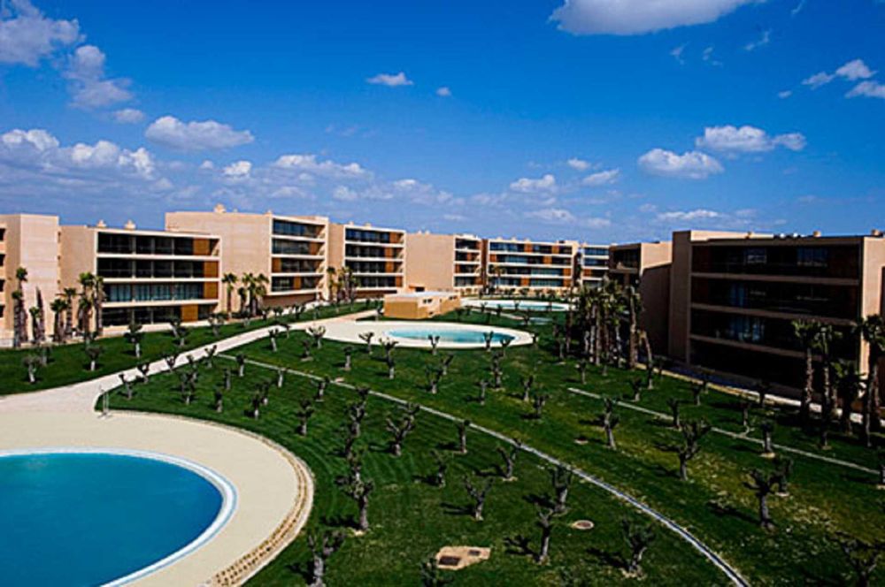 Apartamento para Arrendamento Praia dos Salgados vila das Lagoas