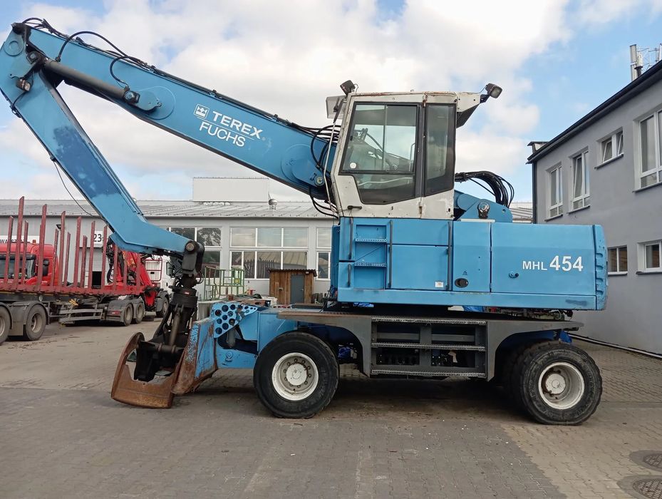 Fuchs MHL 454  Terex Fuchs MHL 454