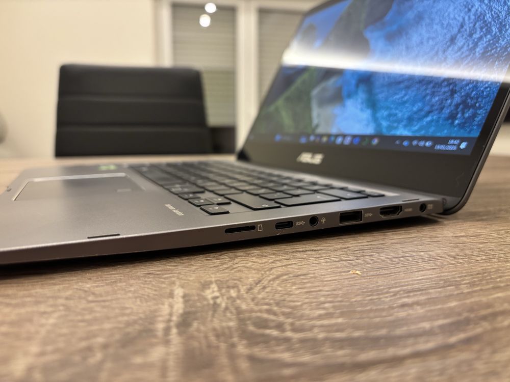 Asus Zenbook Flip 14 UX461FN