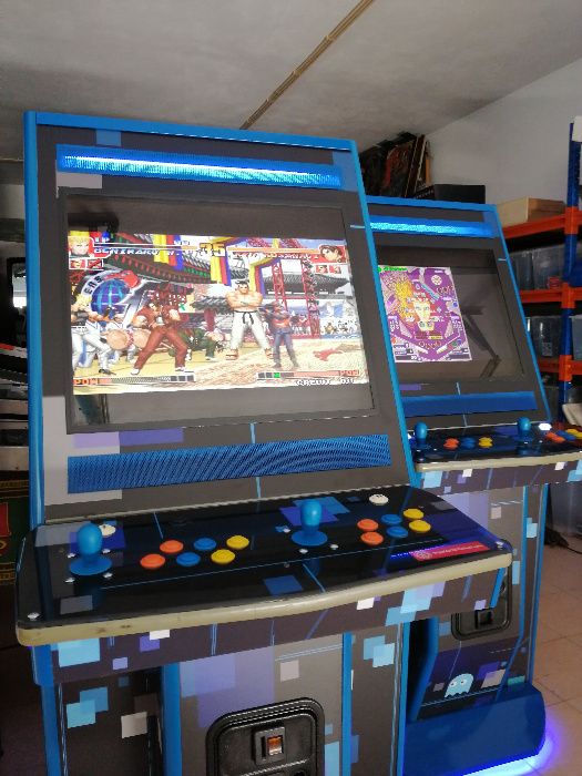 Máquina Arcade - Monitor LED 27 "