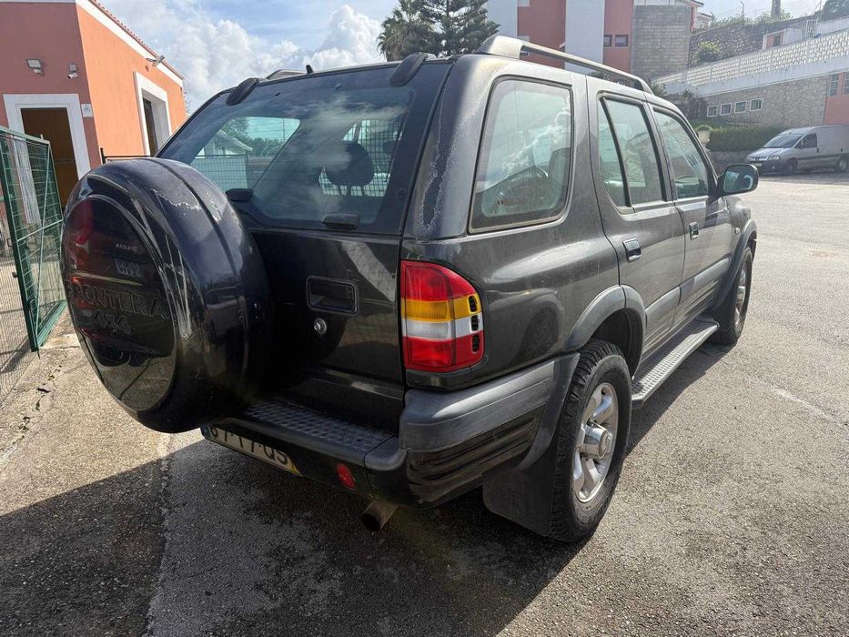 Opel Frontera 2.2 DTi