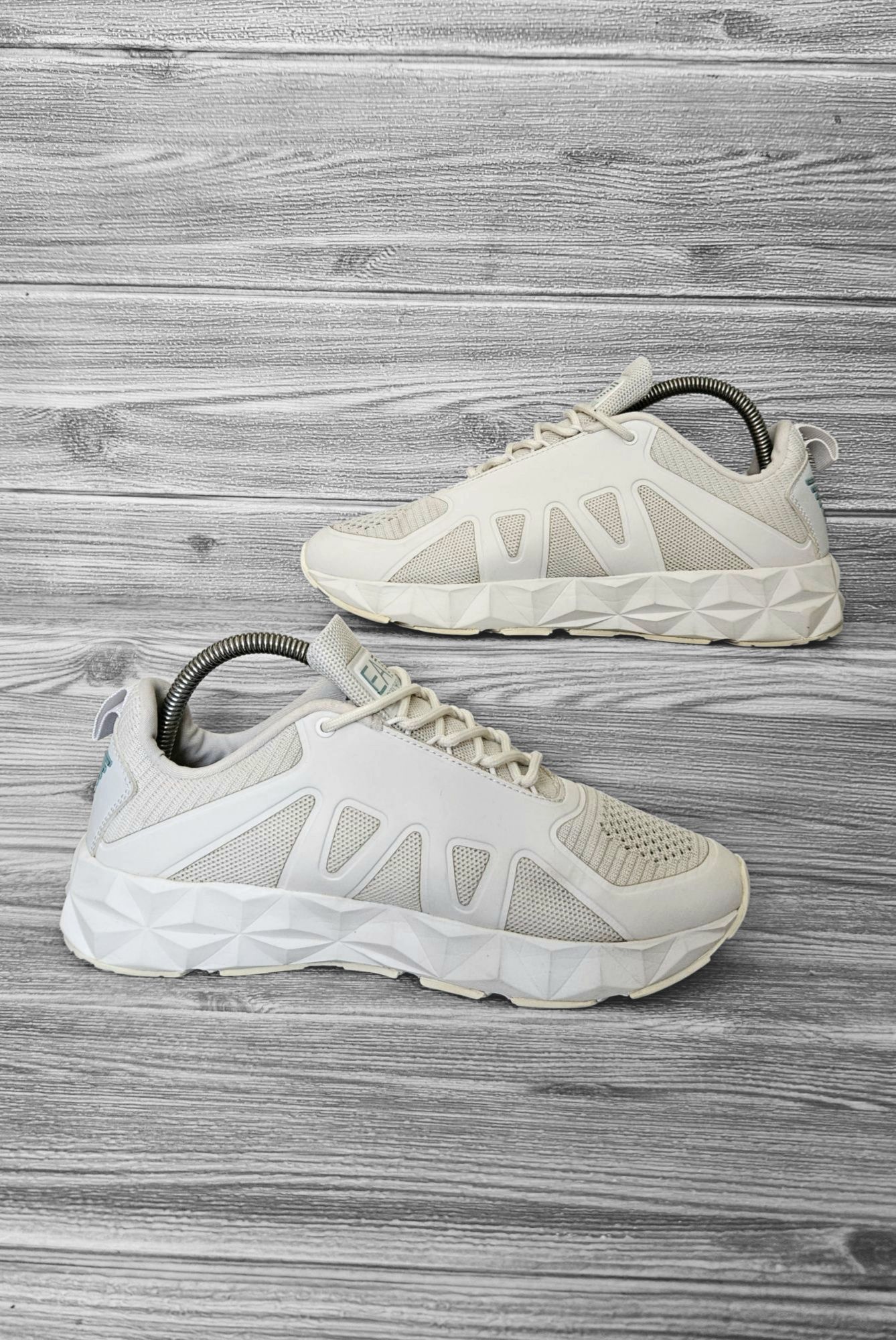 Sneakersy damskie Emporio Armani stylowe lekkie wiosenne sportowe 41
