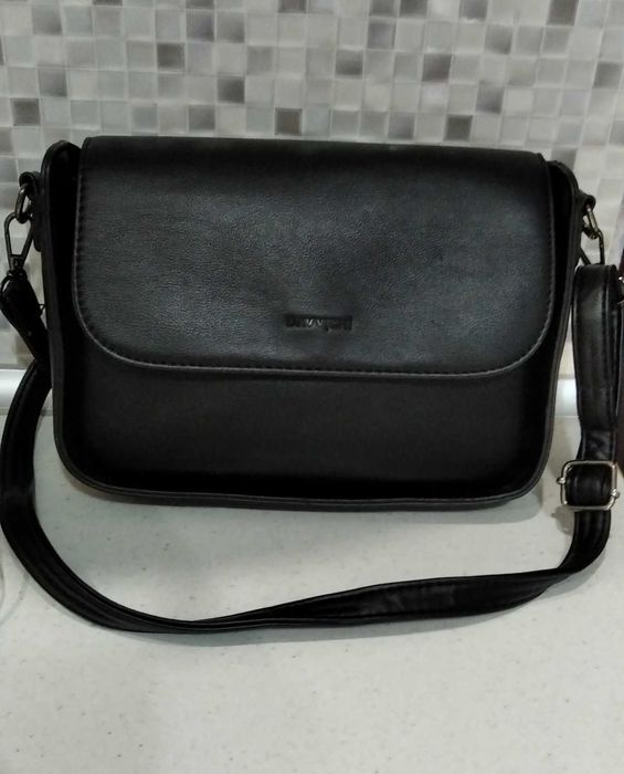 Жіноча шкіряна сумочка