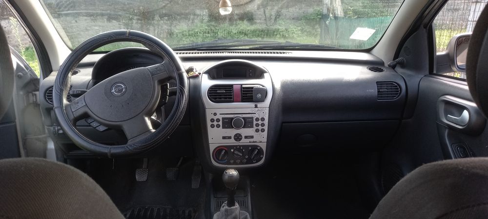 Corsa C 2004 a gasolina à venda