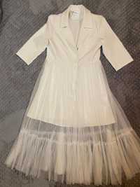 Плаття піджак  білого кольору з сіткою в ідеальному стані