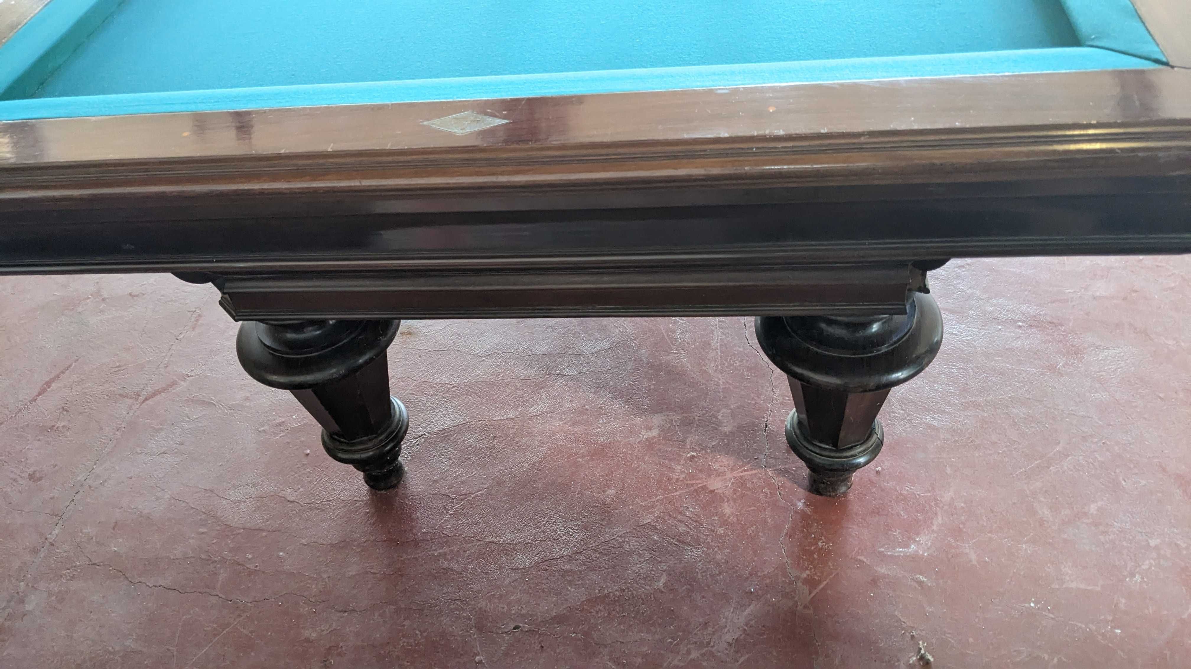 Mesa antiga de bilhar e carambola Francesa