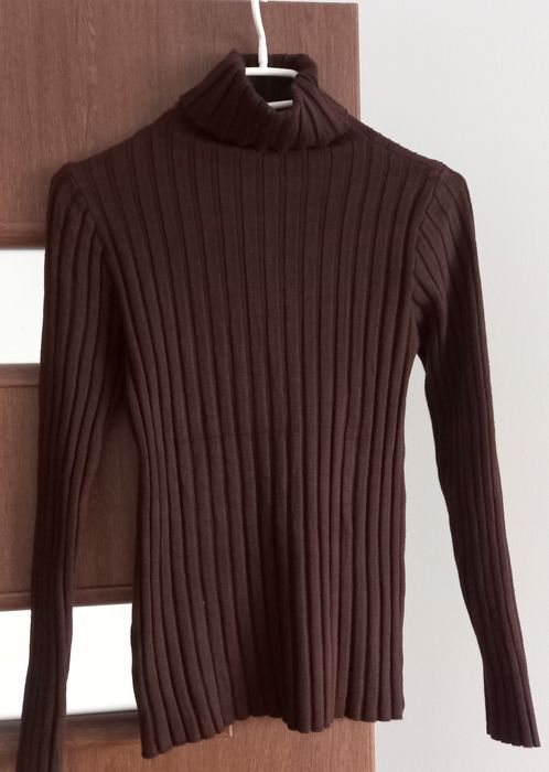 Golf prążek czekolada kolor