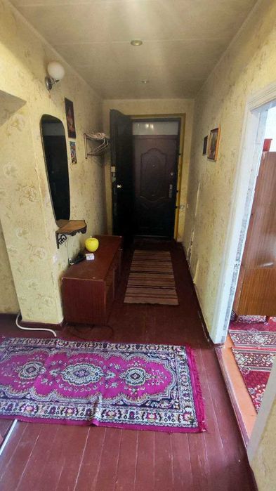 Продається квартира 3 кімнати 72м²